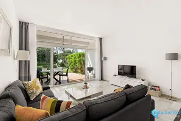 2 bedroom House for Sale in Aloha-84171