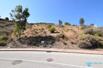 1514m2 Plot for Sale in La Cala Golf