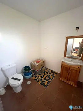 28410m2 Plot for Sale in Guaro-63145