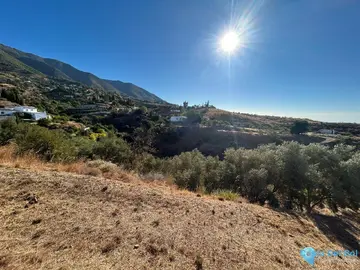 10074m2 Plot for Sale in Valtocado-63182