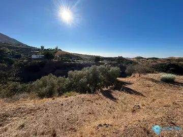 10074m2 Plot for Sale in Valtocado-63184