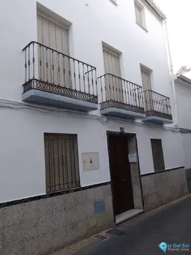 5 bedroom House for Sale in Tolox