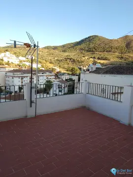5 bedroom House for Sale in Tolox-63663
