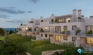 2 - 3 bedroom Apartment for Sale in Vélez-Málaga-63872