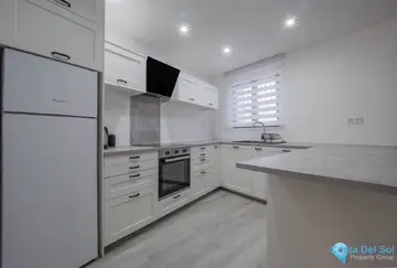 3 bedroom House for Sale in Alhaurín el Grande-64069