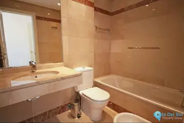 2 bedroom Apartment for Sale in Calanova Golf-64102