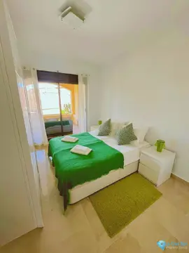 2 bedroom Apartment for Sale in La Duquesa-64131