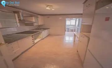 3 bedroom Apartment for Sale in Marbella-582