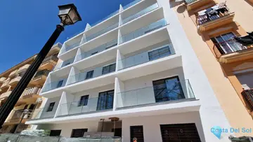2 bedroom Apartment for Sale in Fuengirola-64227