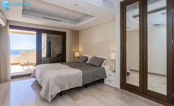 2 bedroom Apartment for Sale in New Golden Mile-585
