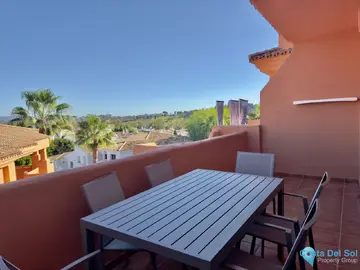 2 bedroom Apartment for Sale in Benahavís-64327