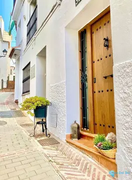 4 bedroom House for Sale in Istán-64334