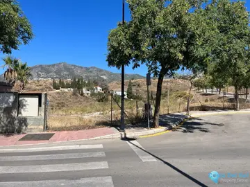 846m2 Plot for Sale in Fuengirola-64444