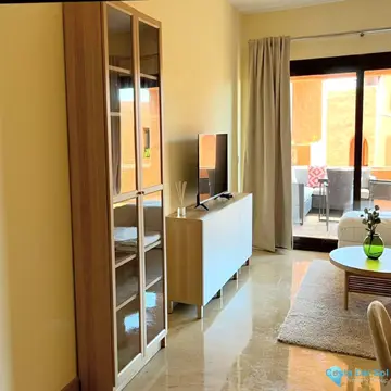 2 bedroom Apartment for Sale in La Duquesa-64755