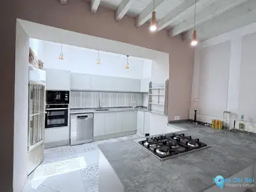 4 bedroom House for Sale in Monda-65102