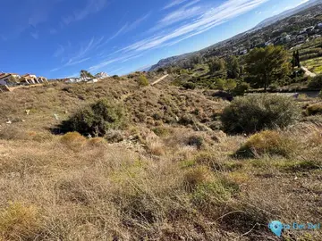 1200m2 Plot for Sale in Alhaurín el Grande-65406
