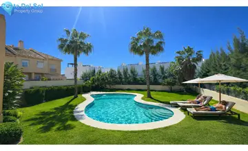 4 bedroom House for Sale in Calahonda-711