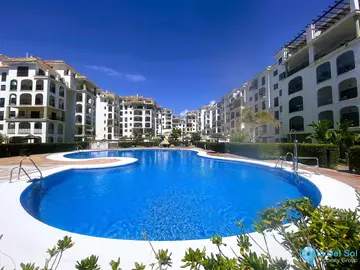 2 bedroom Apartment for Sale in La Duquesa-65567