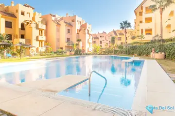 2 bedroom Apartment for Sale in La Duquesa-65634