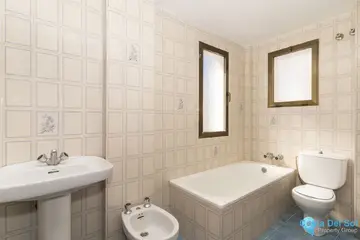 4 bedroom Apartment for Sale in San Luis de Sabinillas-66303