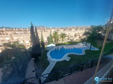 3 bedroom Apartment for Sale in La Duquesa-66370
