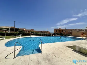 2 bedroom Apartment for Sale in El Faro-66393