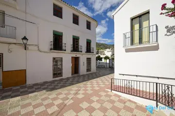 7 bedroom House for Sale in Tolox-66591