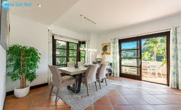4 bedroom House for Sale in Benahavís-838