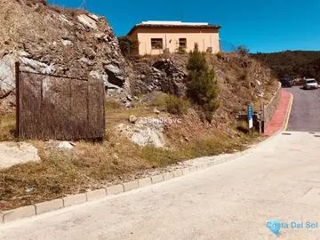 400m2 Plot for Sale in Benahavís-66680