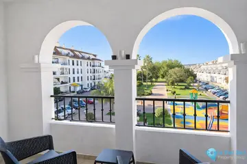 2 bedroom Apartment for Sale in La Duquesa-67083