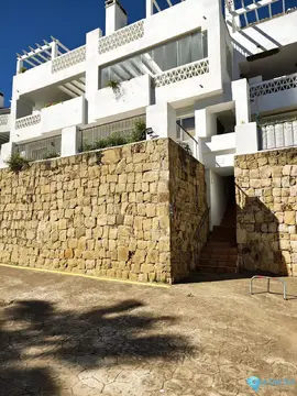2 bedroom House for Sale in Manilva