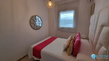 2 bedroom Apartment for Sale in San Luis de Sabinillas-67632