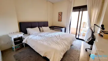 3 bedroom Apartment for Sale in La Duquesa-67744