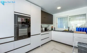 2 bedroom Apartment for Sale in Nueva Andalucía-960