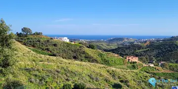 1400m2 Plot for Sale in La Cala Golf