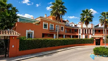 2 bedroom Apartment for Sale in Estepona-97242