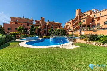 2 bedroom Apartment for Sale in Elviria-78156