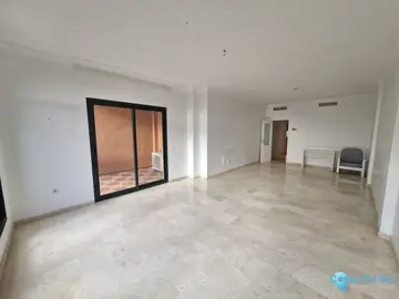2 bedroom Apartment for Sale in Elviria-78161