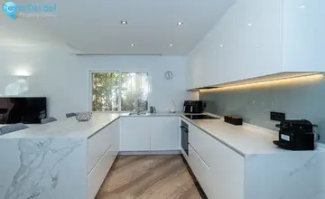 3 bedroom Apartment for Sale in Elviria-1183