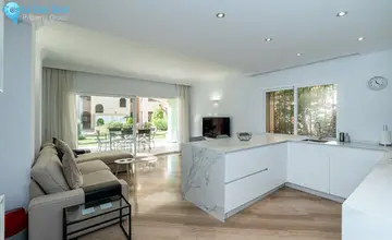 3 bedroom Apartment for Sale in Elviria-1191