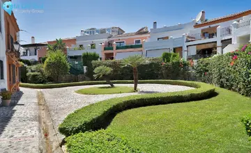 4 bedroom House for Sale in Estepona