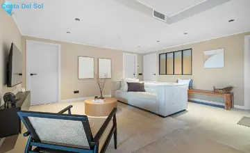 4 bedroom Apartment for Sale in Nueva Andalucía-1412