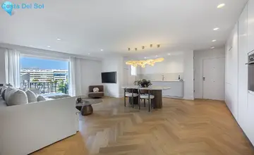 2 bedroom Apartment for Sale in Puerto Banús-1437