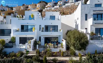 3 bedroom House for Sale in Marbella-1462