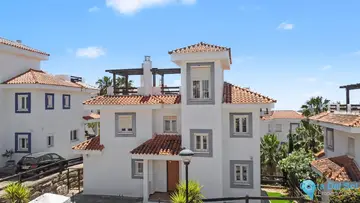 6 bedroom House for Sale in Manilva-78046