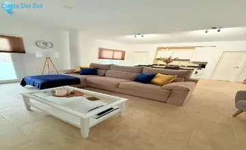2 bedroom Apartment for Sale in La Carihuela-1502