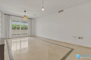 2 bedroom Apartment for Sale in The Golden Mile-78052