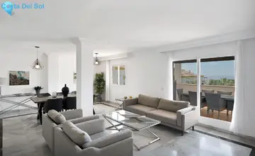 3 bedroom Apartment for Sale in Marbella-1701