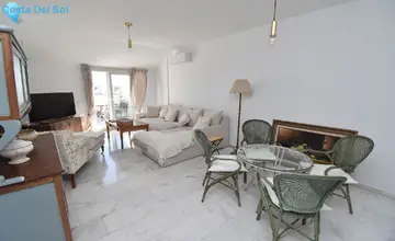 3 bedroom Apartment for Sale in Fuengirola-1726