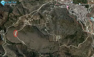 158000m2 Plot for Sale in Guaro-1819